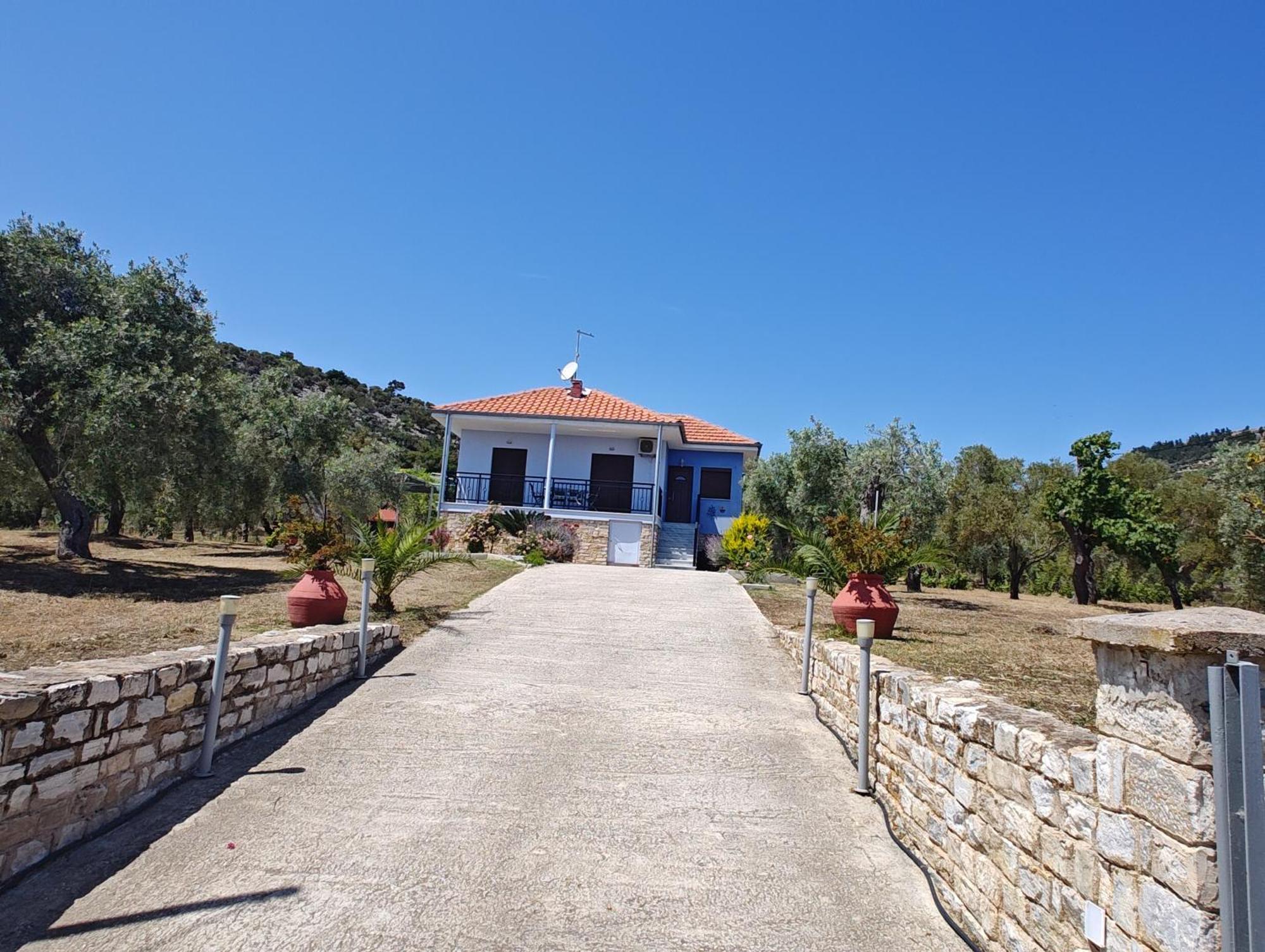 Вілла Lonely House Астріс Екстер'єр фото